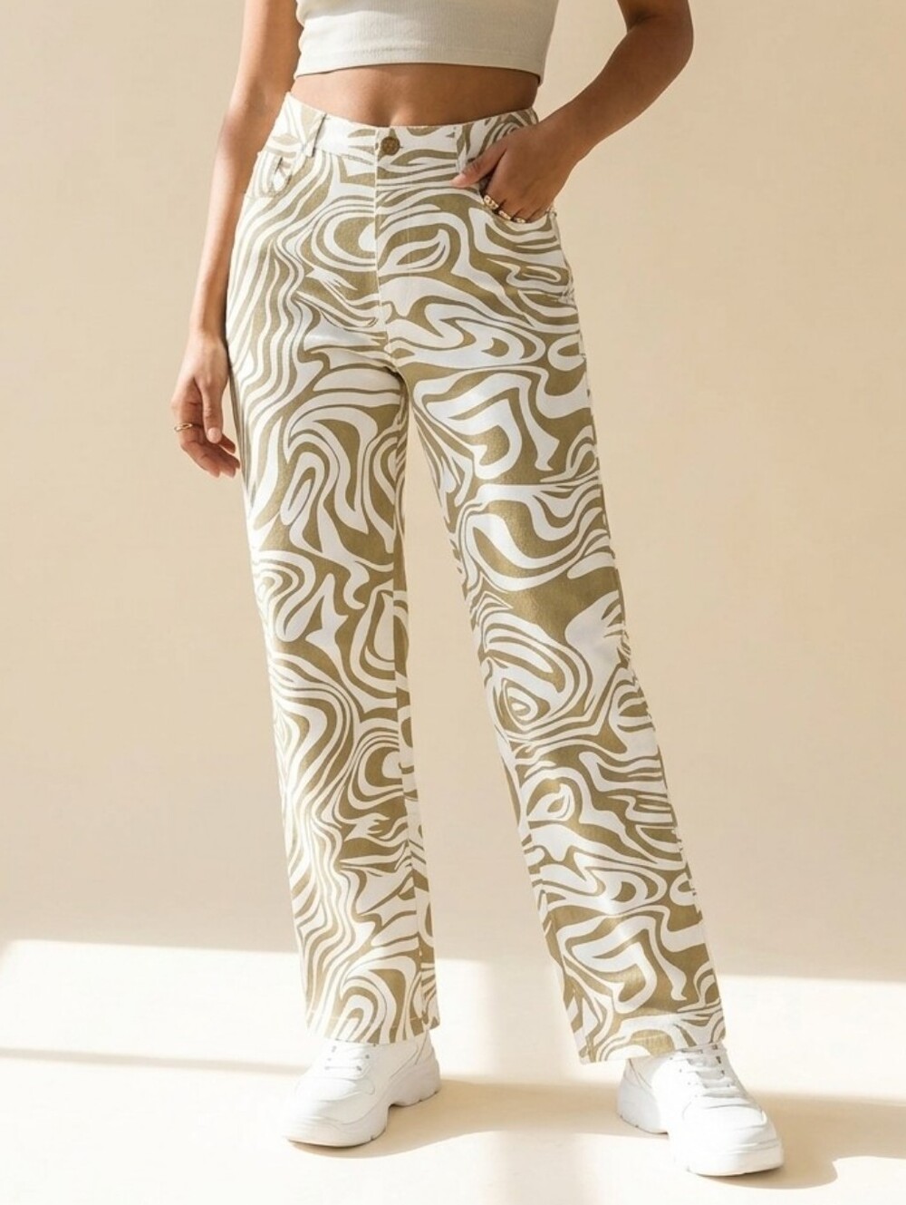 417. NWOT - DE BASE High-Rise Printed Pants